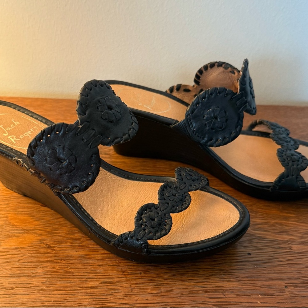 Jack Rogers Women's Lucia Black Wedge Sandals